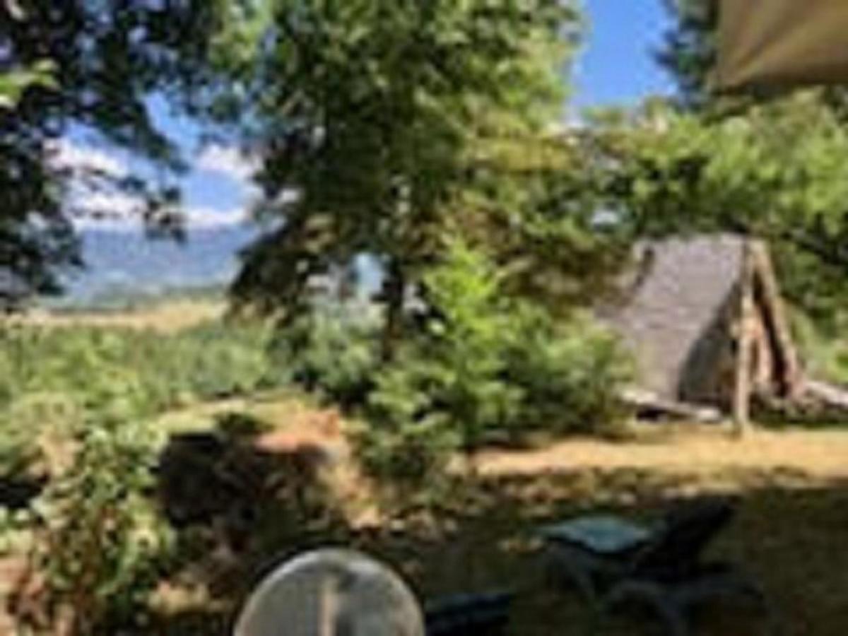 Bed and Breakfast L'Embellie Bertignat Exterior foto